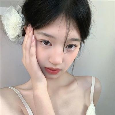 绝代艳后 封面